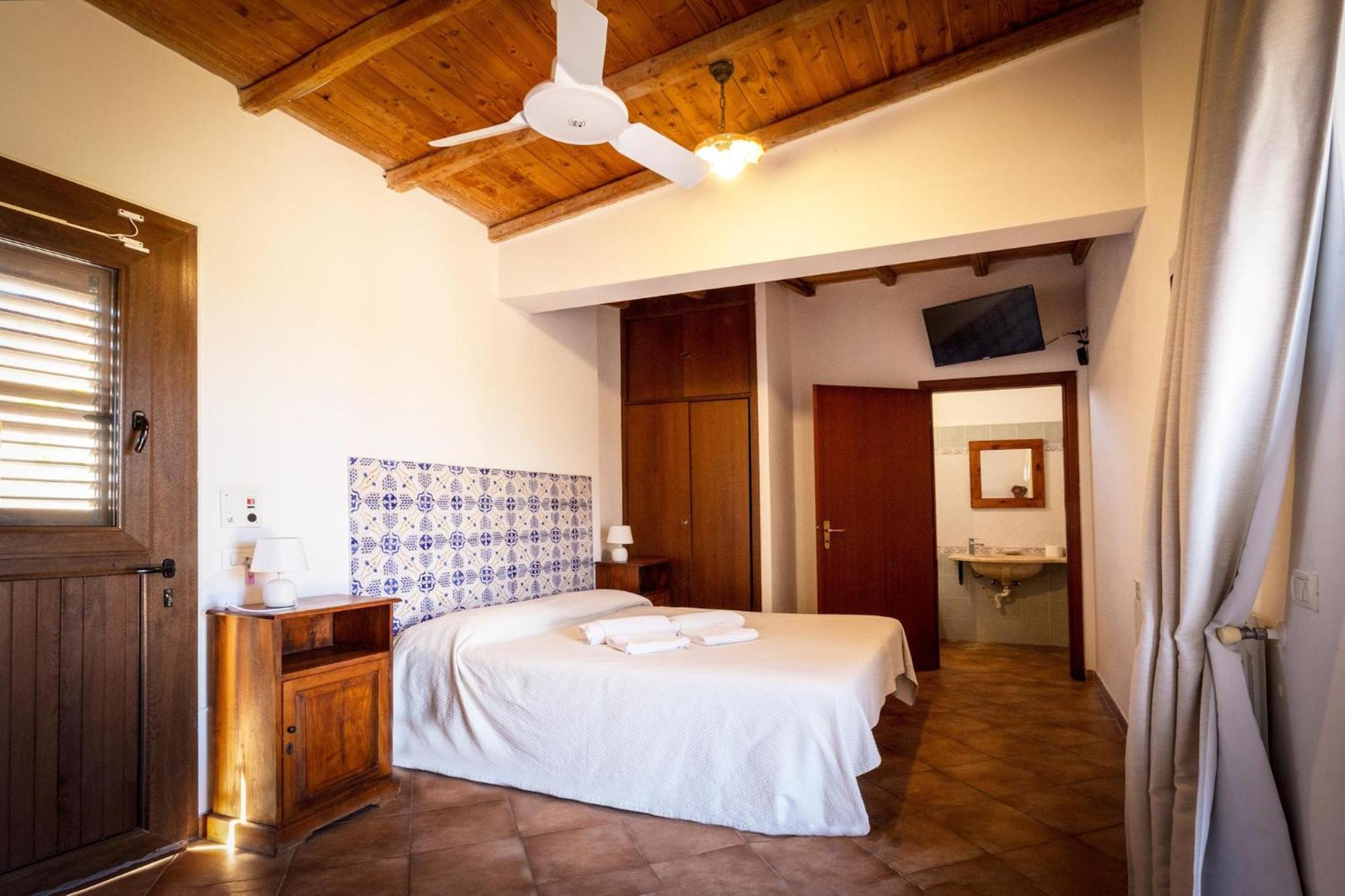 Fattoria Manostalla Villa Chiarelli Balestrate Exteriér fotografie